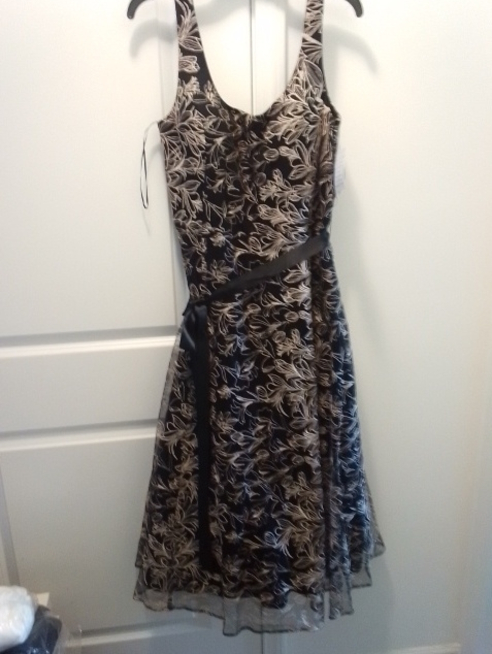 Sleeveless Black Floral A-Line Dress with Gold Leaf Print